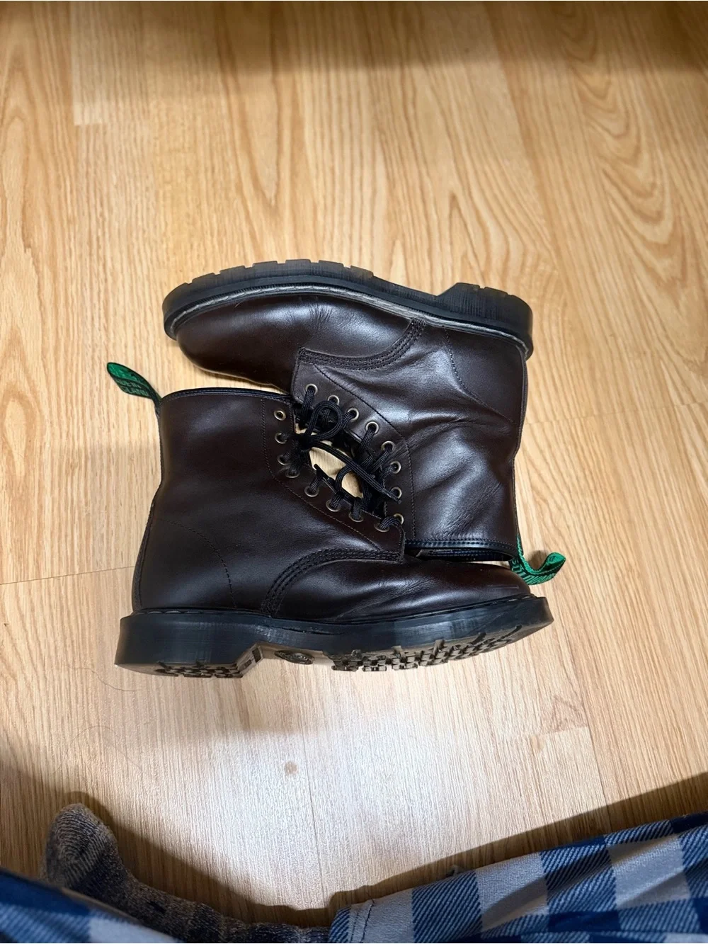 Solovair 8 Eye Derby Brown 7.5M